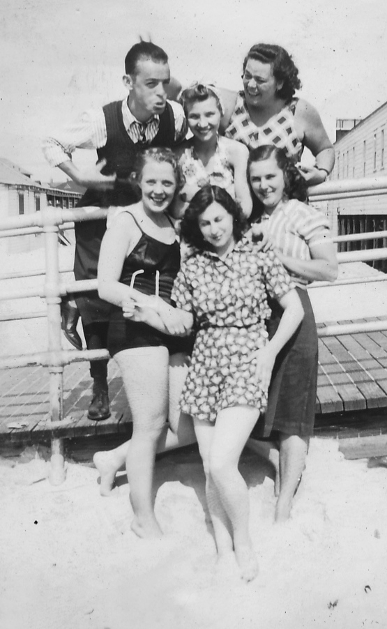 28906058564_24c3a52160_o