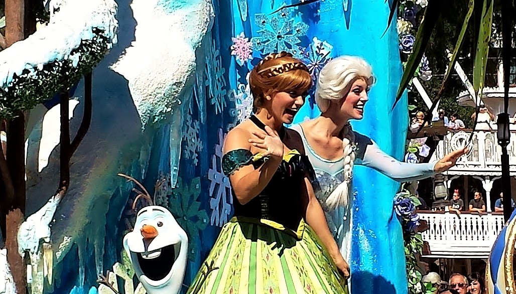 15374183087_3082662714_o (2)